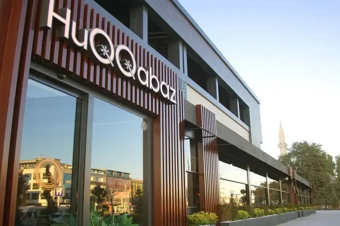 HuQQabaz Lens İstanbul