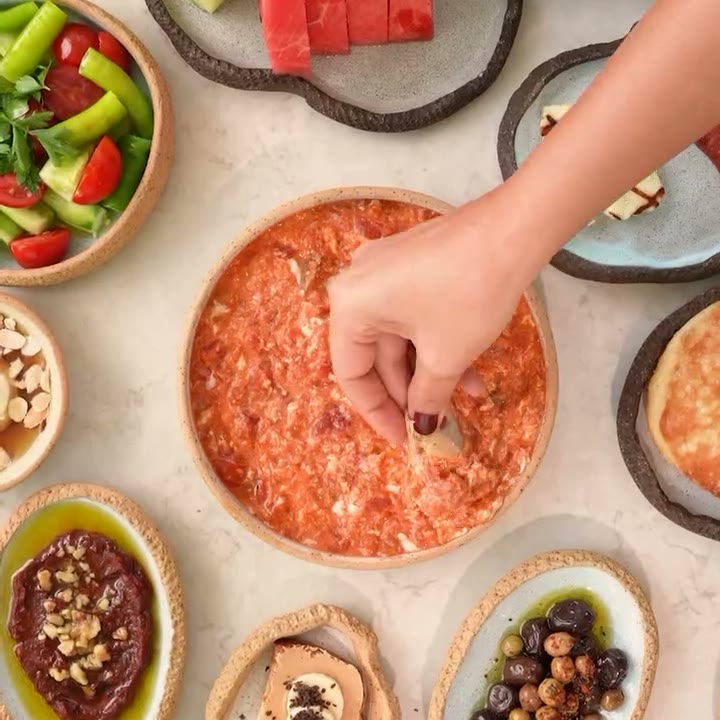 HuQQabaz, serpme kahvaltı tabakları